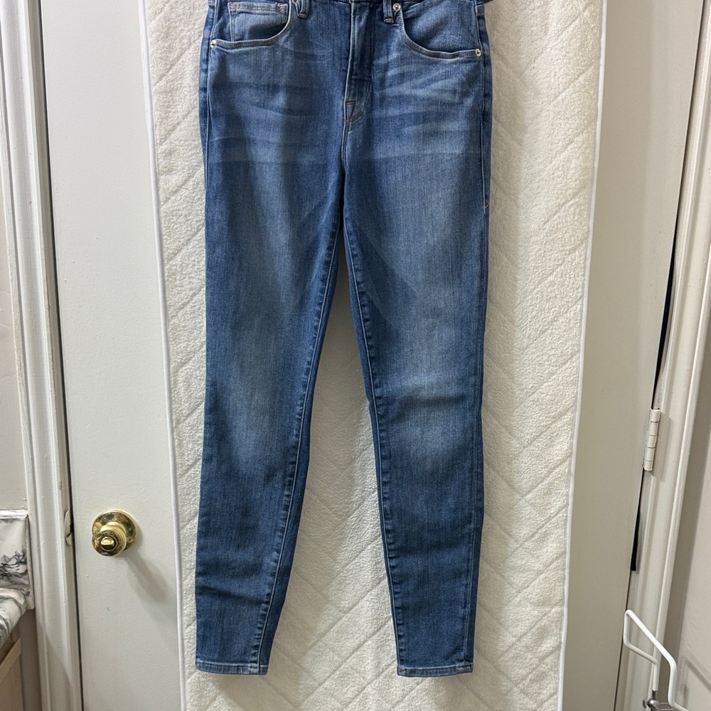 Good American Good Legs Light Blue Skinny Jeans